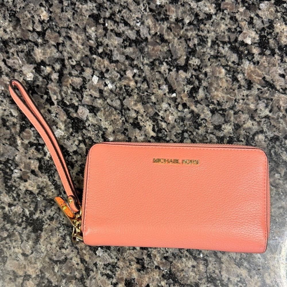 Michael Kors Coral leather Wristlet Clutch